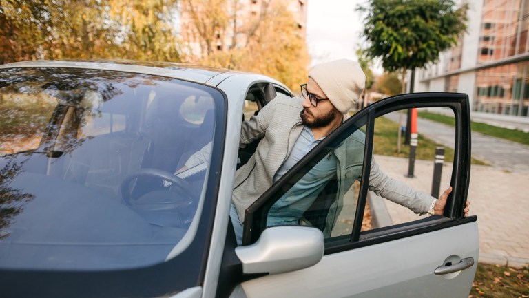 Carshare vs Ride-Hailing: Which is better for Sustainability?  